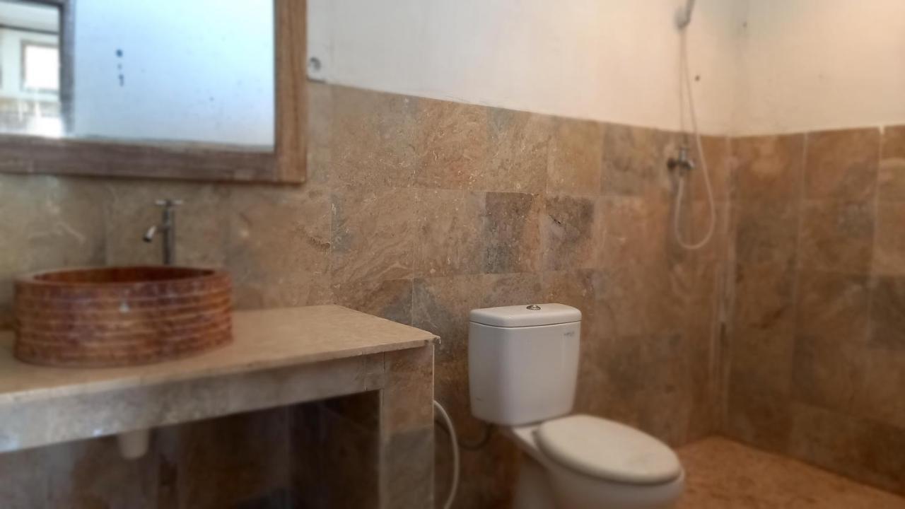 Wisma Bunda 2 Hotel Джили Трауанган Екстериор снимка