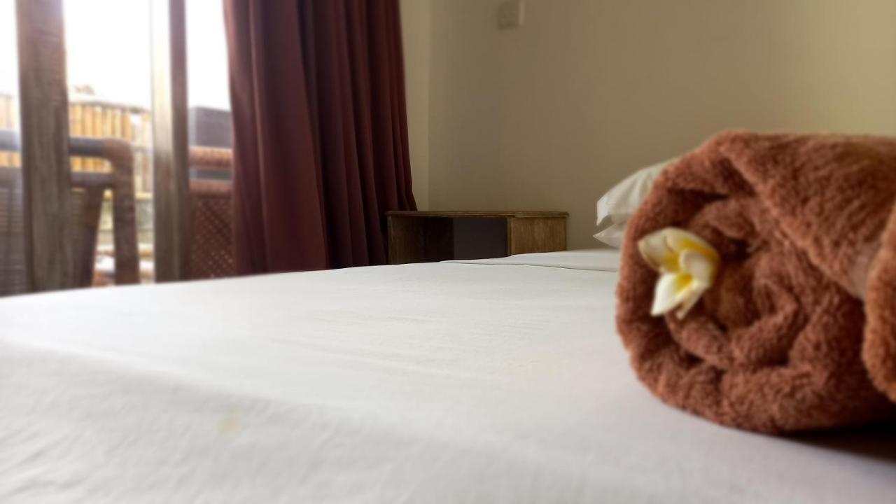 Wisma Bunda 2 Hotel Джили Трауанган Екстериор снимка