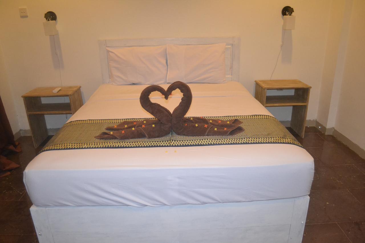 Wisma Bunda 2 Hotel Джили Трауанган Екстериор снимка